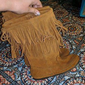 Minnetonka boots
